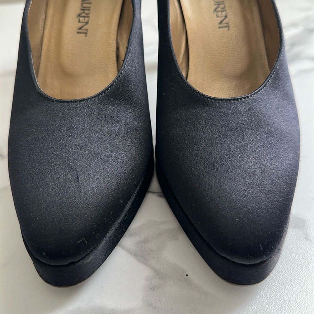 Pre owned Yves Saint Laurent Black Women's Heels